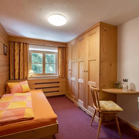 Bauernhof Niederfilzboden Farm stay *